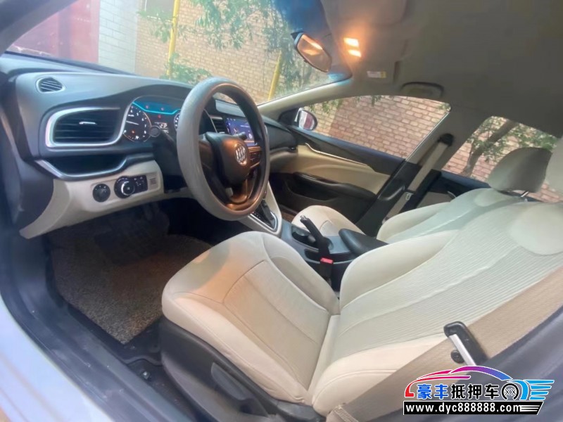 18年别克英朗轿车抵押车出售