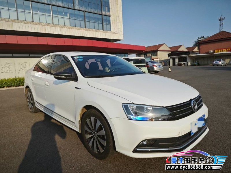 17年大众速腾轿车抵押车出售