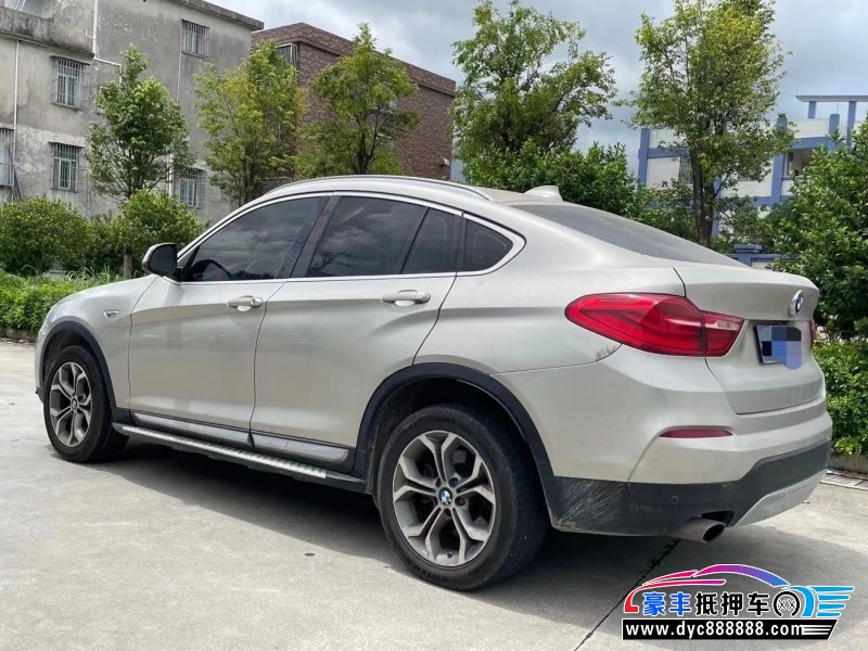 15年宝马X4轿车抵押车出售