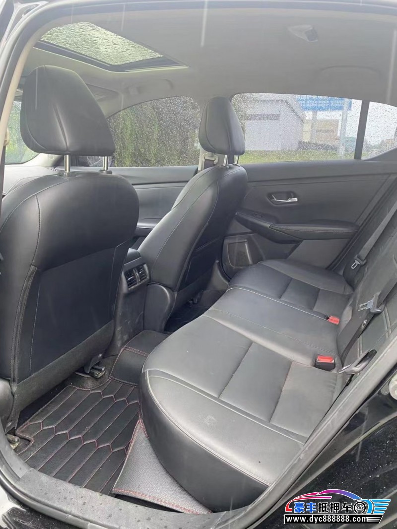 21年日产轩逸轿车抵押车出售