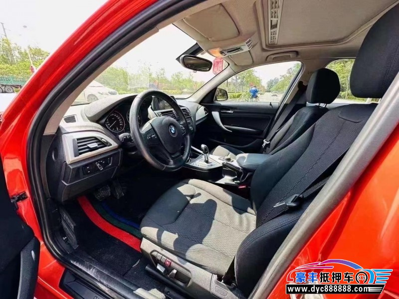 15年宝马1系轿车抵押车出售