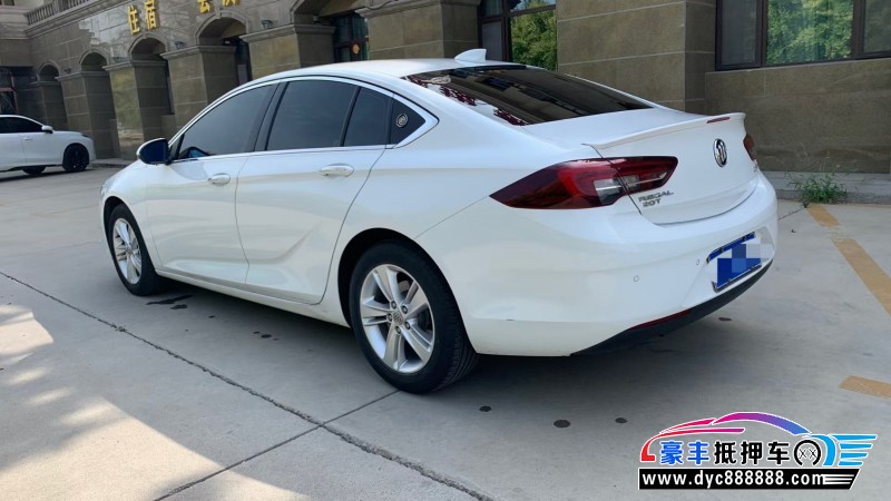 17年别克君威轿车抵押车出售