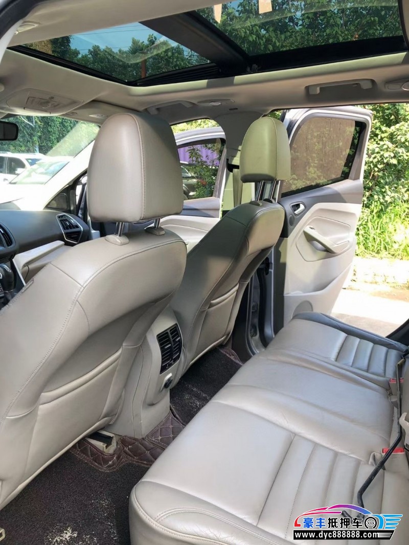 14年福特翼虎轿车抵押车出售