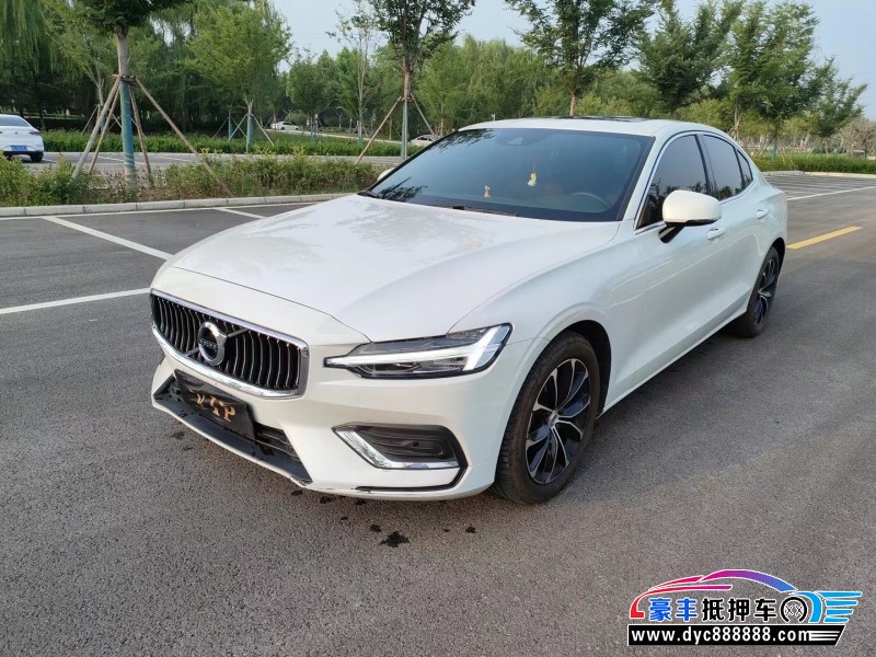 21年沃尔沃S60轿车抵押车出售
