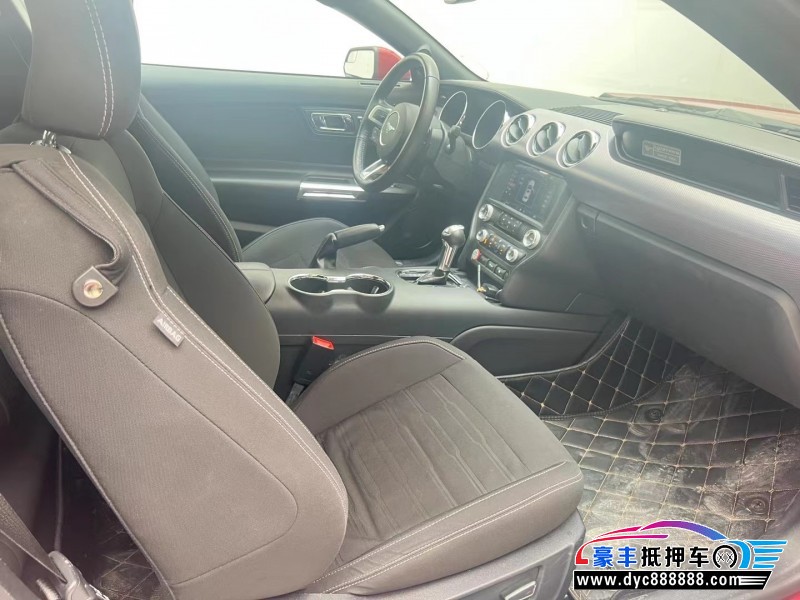 16年福特野马轿车抵押车出售