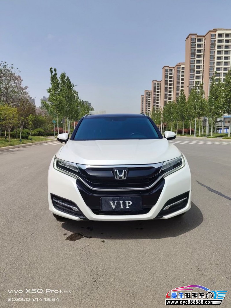 18年本田UR-V轿车抵押车出售