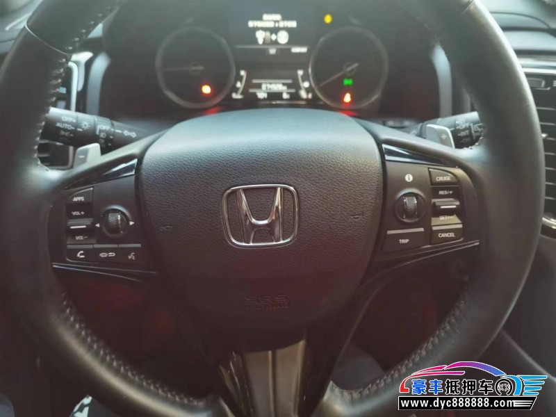 20年本田UR-V轿车抵押车出售