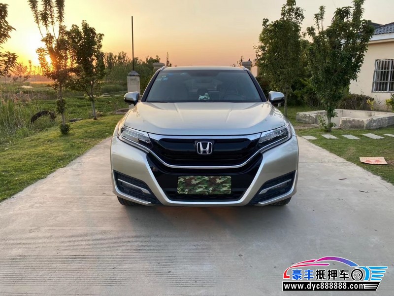 18年本田UR-V轿车抵押车出售