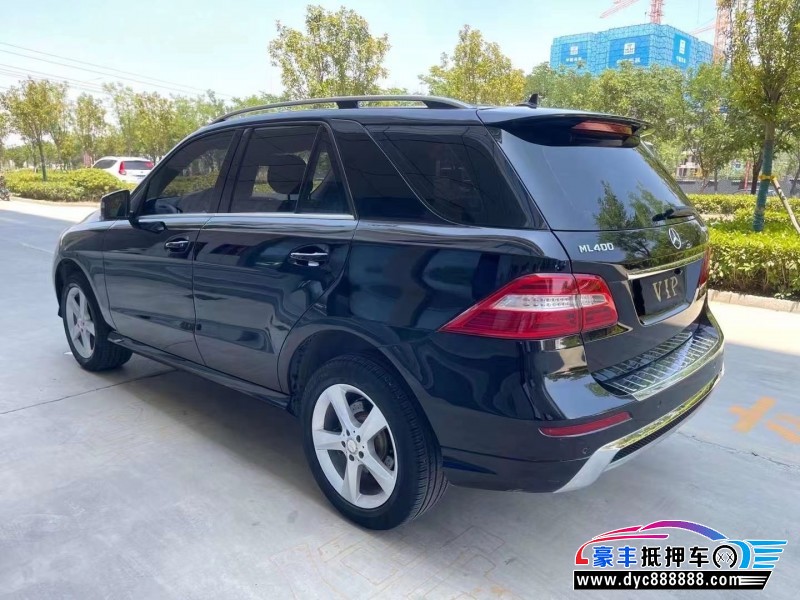 14年奔驰ML轿车抵押车出售