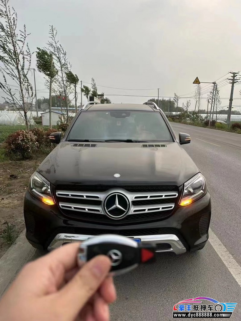 17年奔驰CLS轿车抵押车出售