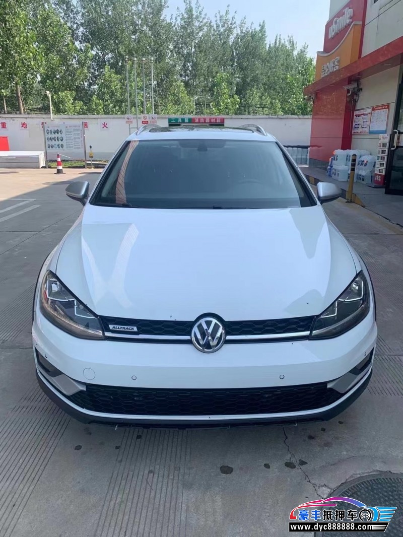 19年大众高尔夫轿车抵押车出售