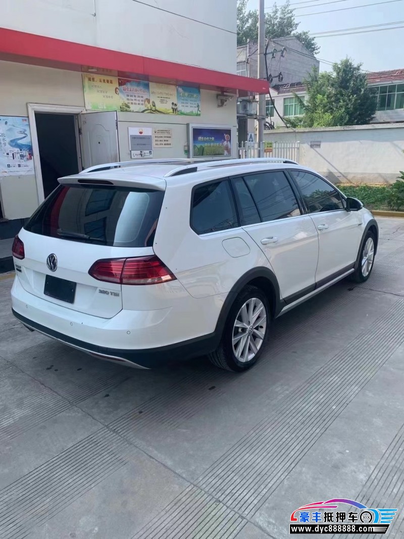 19年大众高尔夫轿车抵押车出售