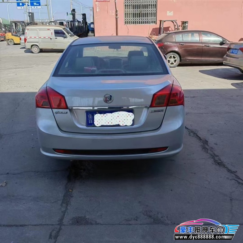 16年别克凯越轿车抵押车出售