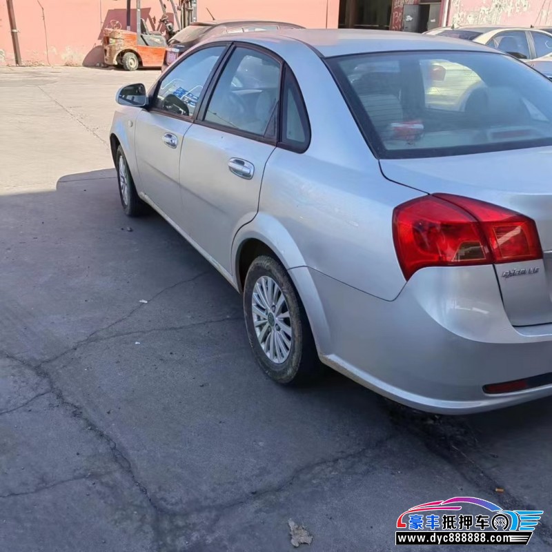 16年别克凯越轿车抵押车出售