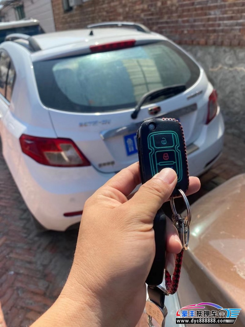 13年吉利帝豪轿车抵押车出售