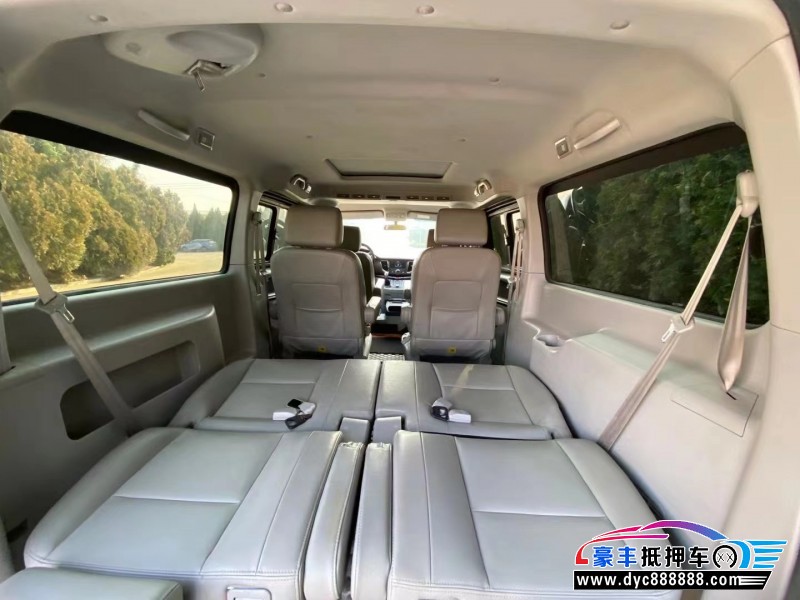 17年江淮瑞风M5轿车抵押车出售