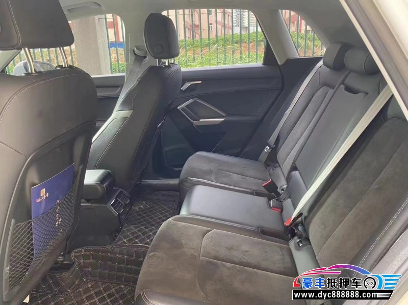 21年奥迪Q3轿车抵押车出售