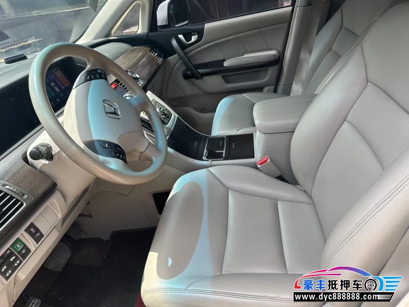 15年本田艾力绅MPV抵押车出售