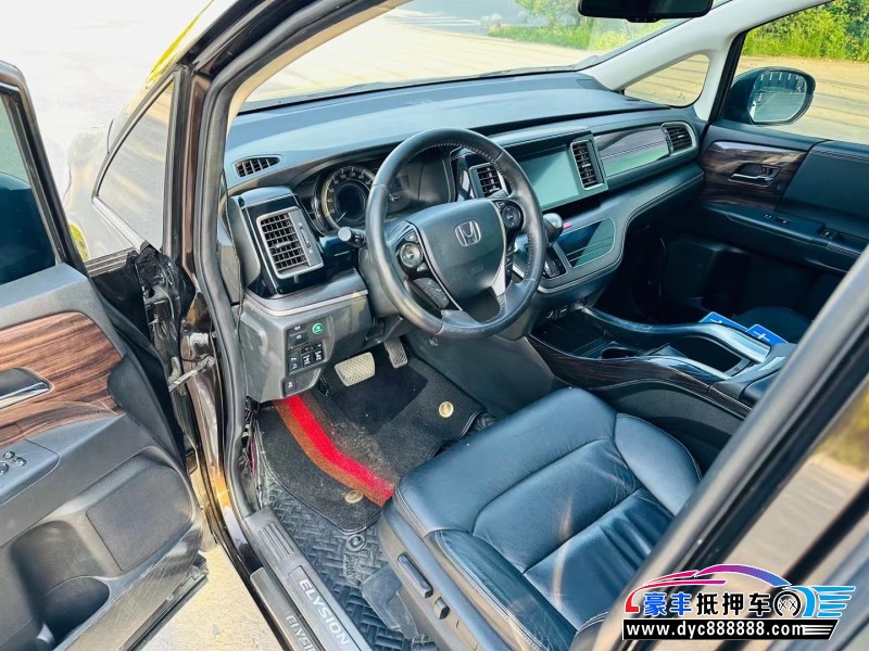 18年本田艾力绅MPV抵押车出售