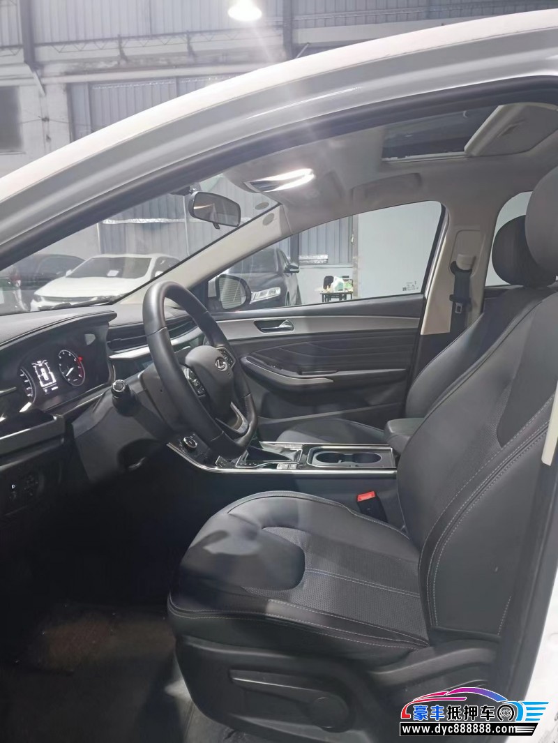 22年奇瑞艾瑞泽轿车抵押车出售