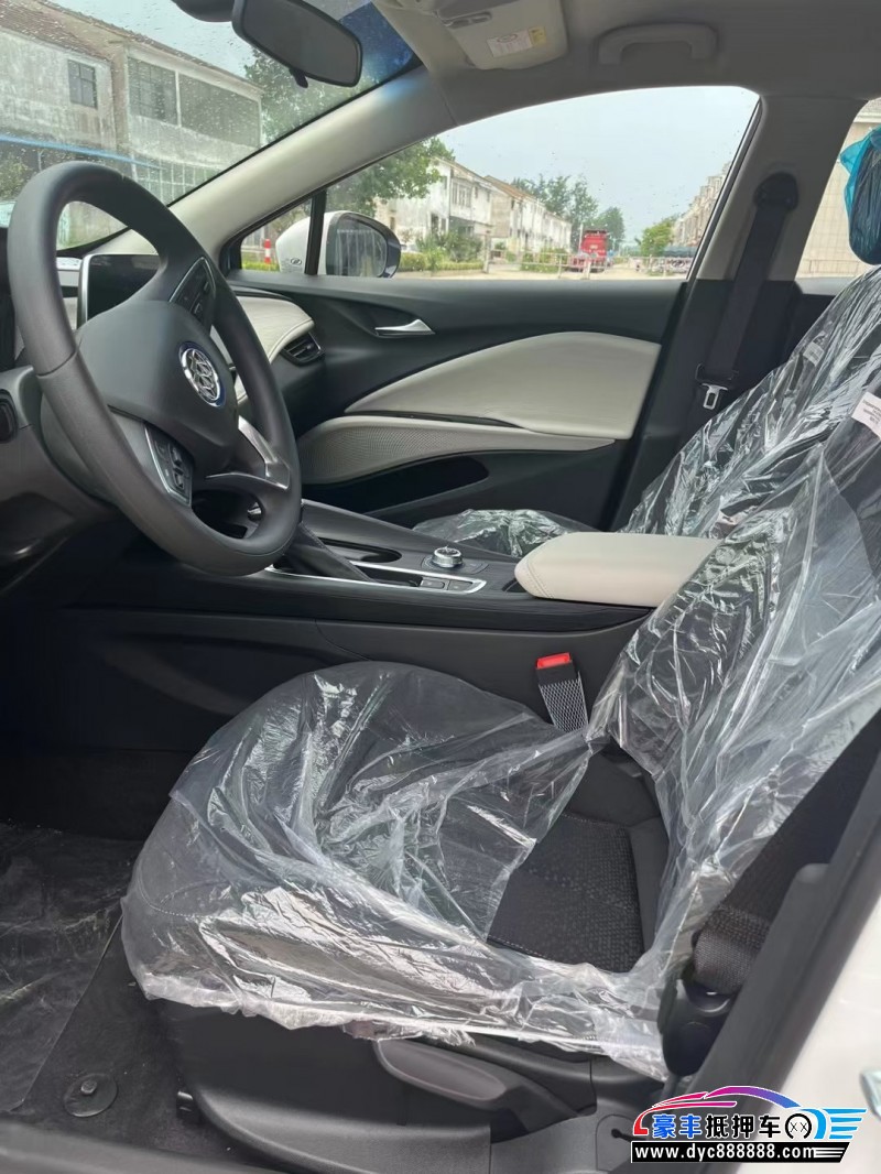 23年别克微蓝轿车抵押车出售