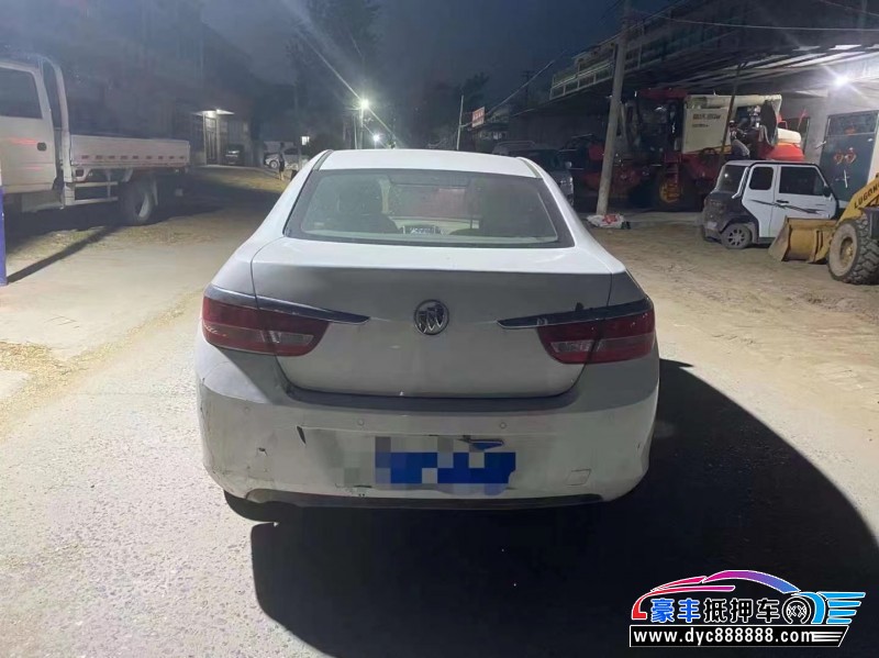 15年别克英朗轿车抵押车出售