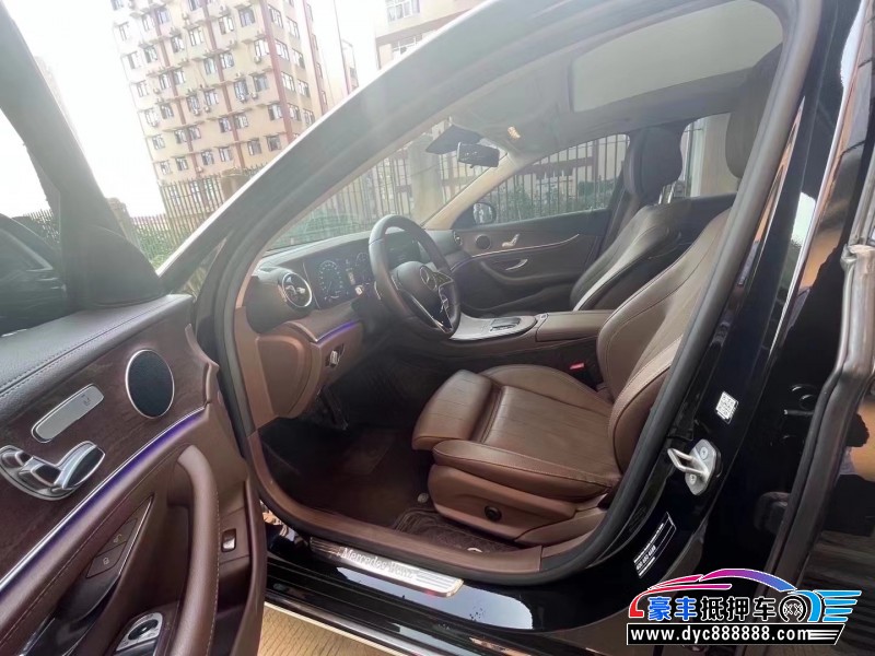 22年奔驰E轿车抵押车出售