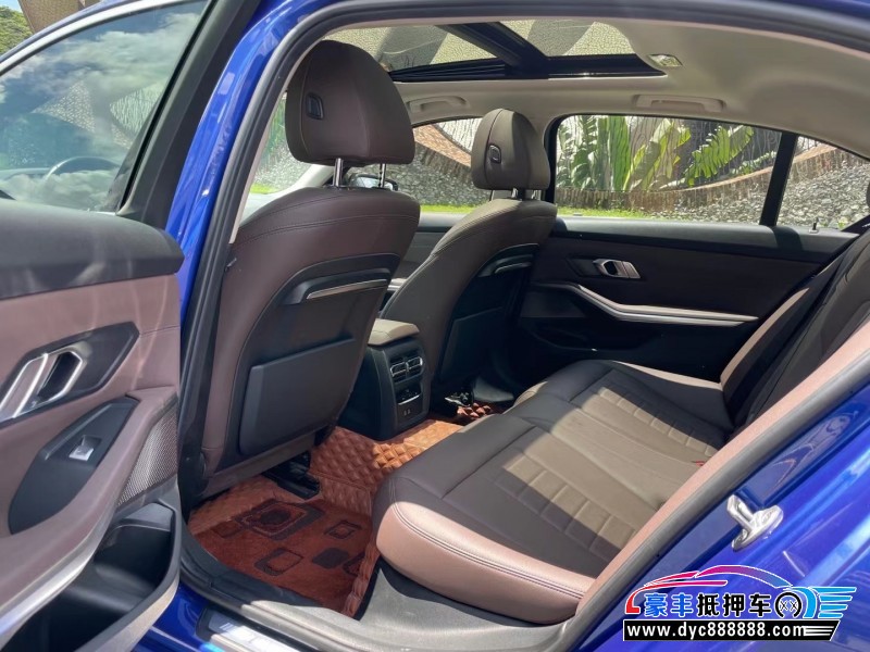 20年宝马3系轿车抵押车出售