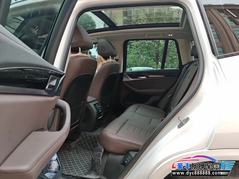 19年宝马X3轿车抵押车出售