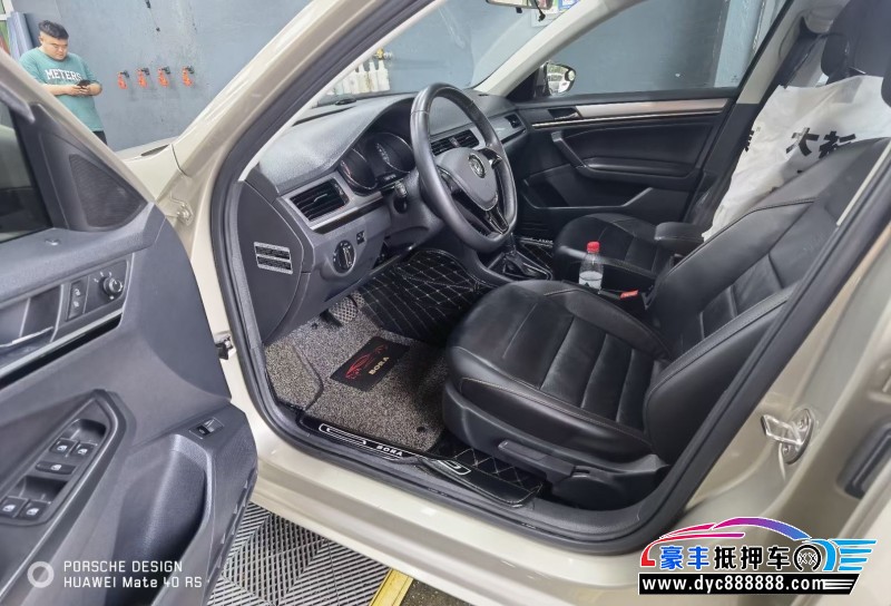 16年大众宝来轿车抵押车出售