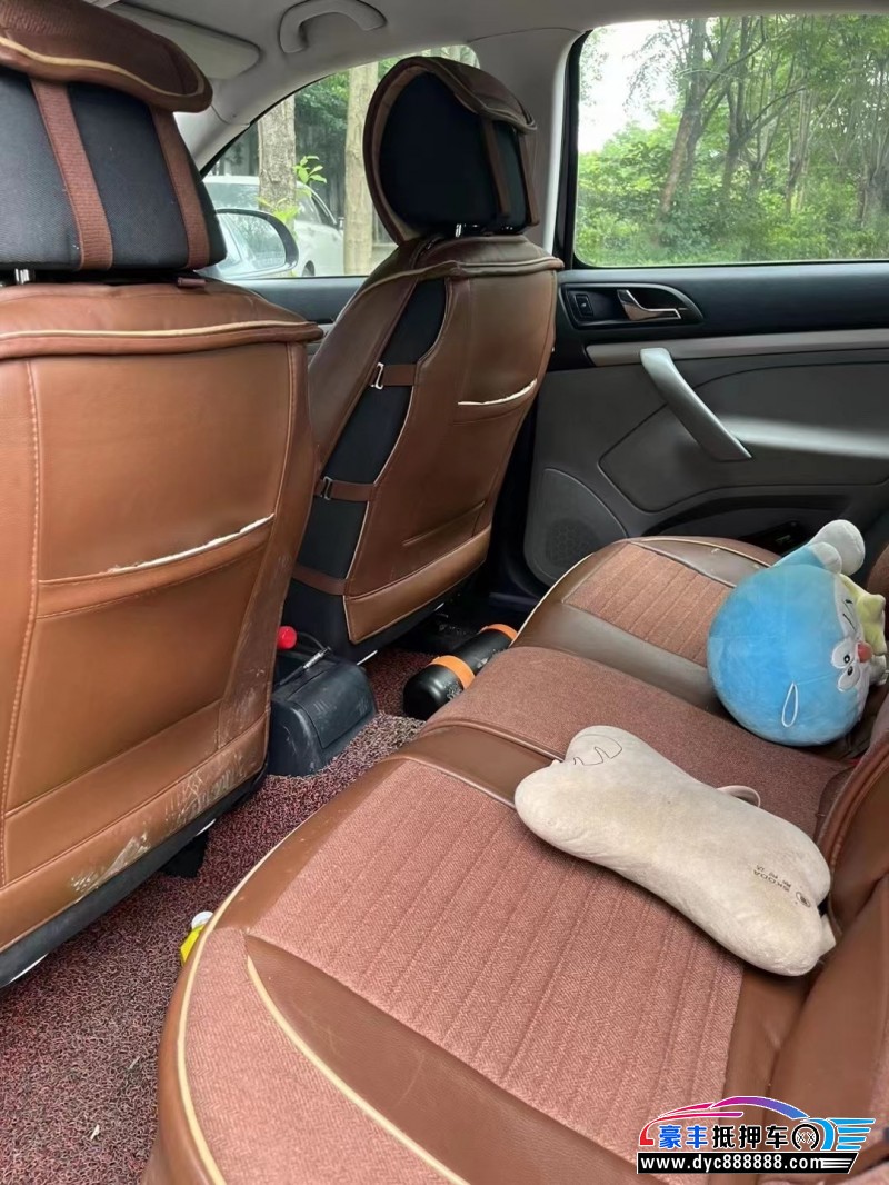 15年斯柯达明锐轿车抵押车出售