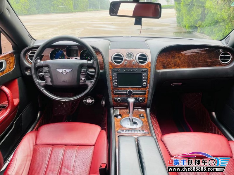 10年宾利飞驰轿车抵押车出售