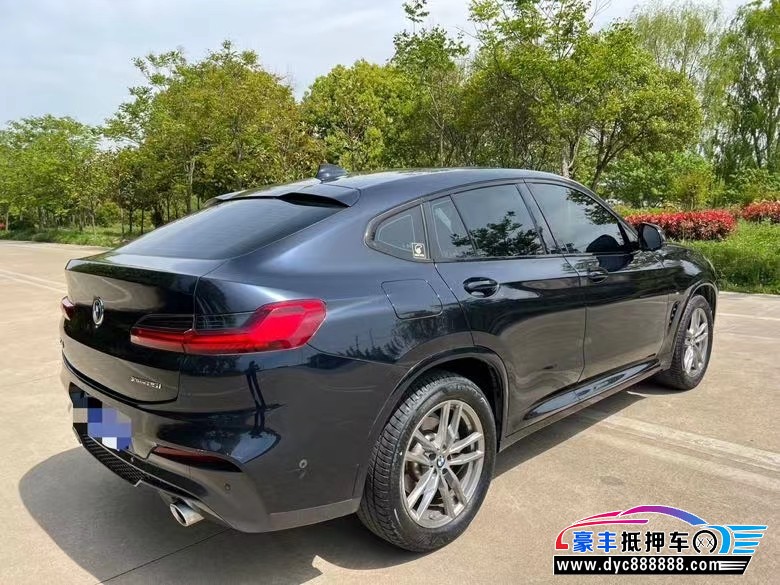21年宝马X4轿车抵押车出售