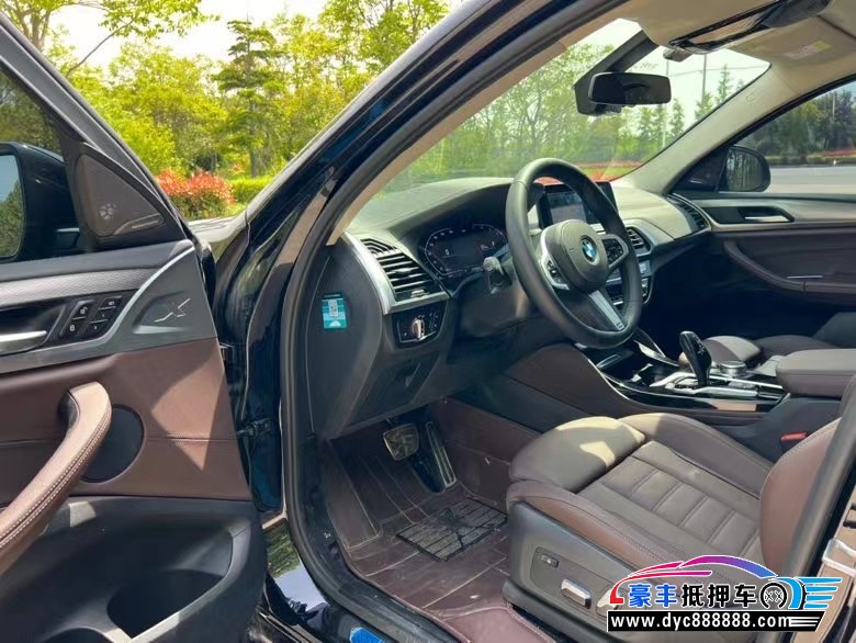 21年宝马X4轿车抵押车出售