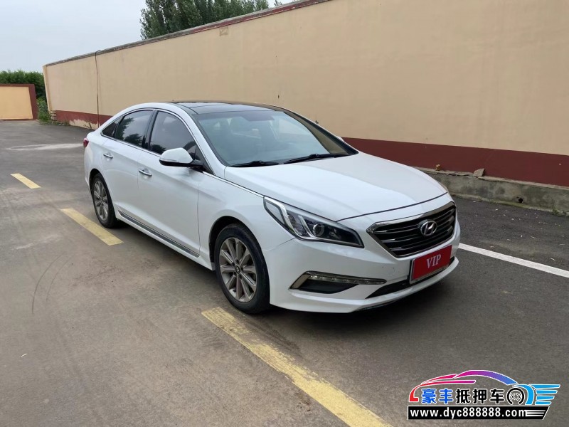 15年现代索纳塔轿车抵押车出售