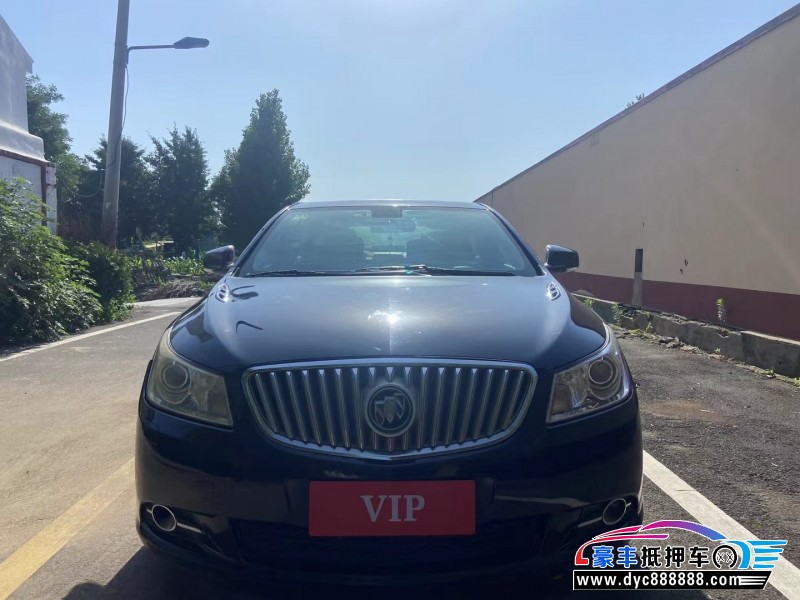 10年别克君越轿车抵押车出售