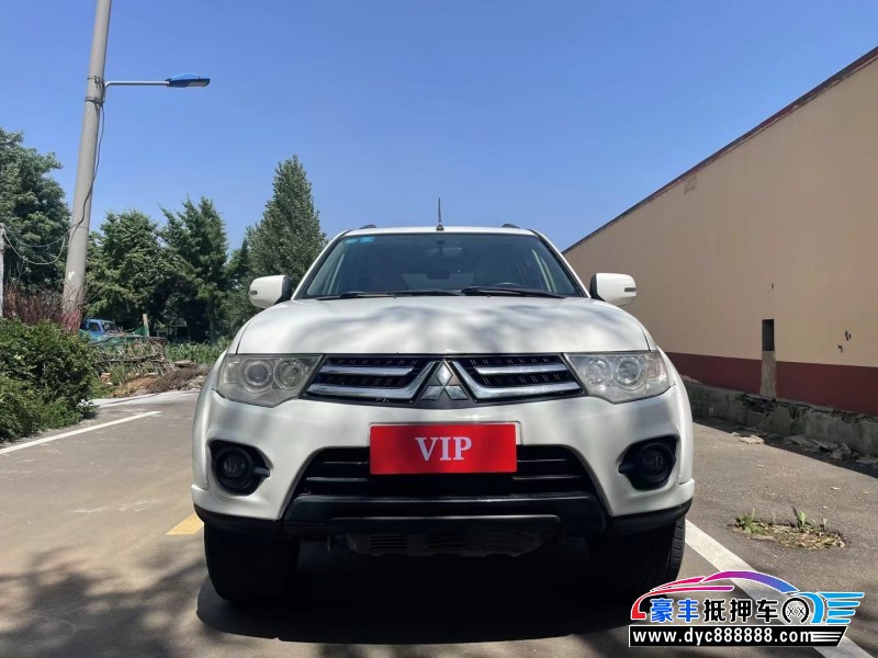 14年三菱帕杰罗·劲畅SUV抵押车出售