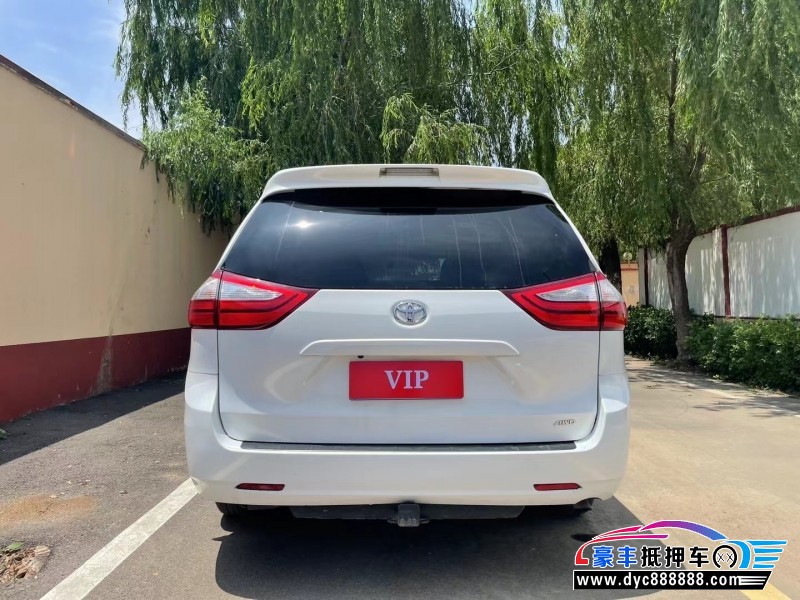 17年丰田塞纳MPV抵押车出售