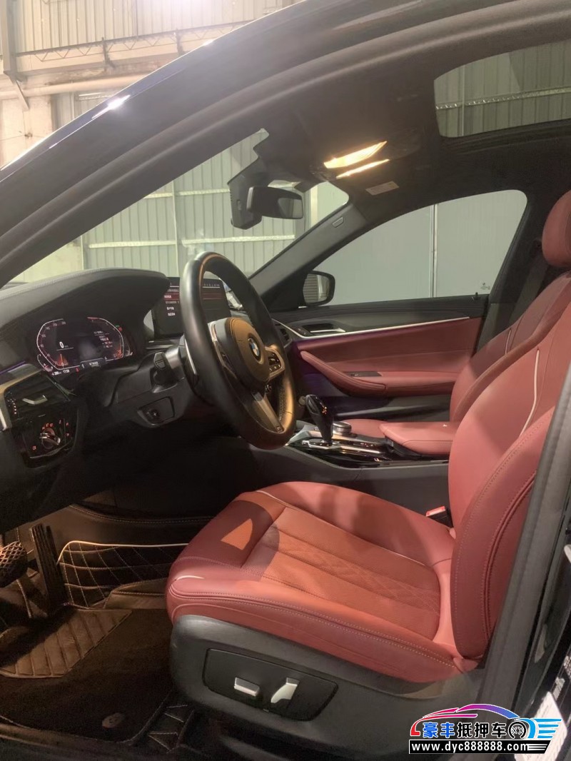 22年宝马5系轿车抵押车出售