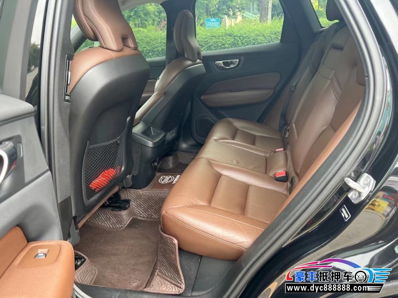 19年沃尔沃XC60轿车抵押车出售
