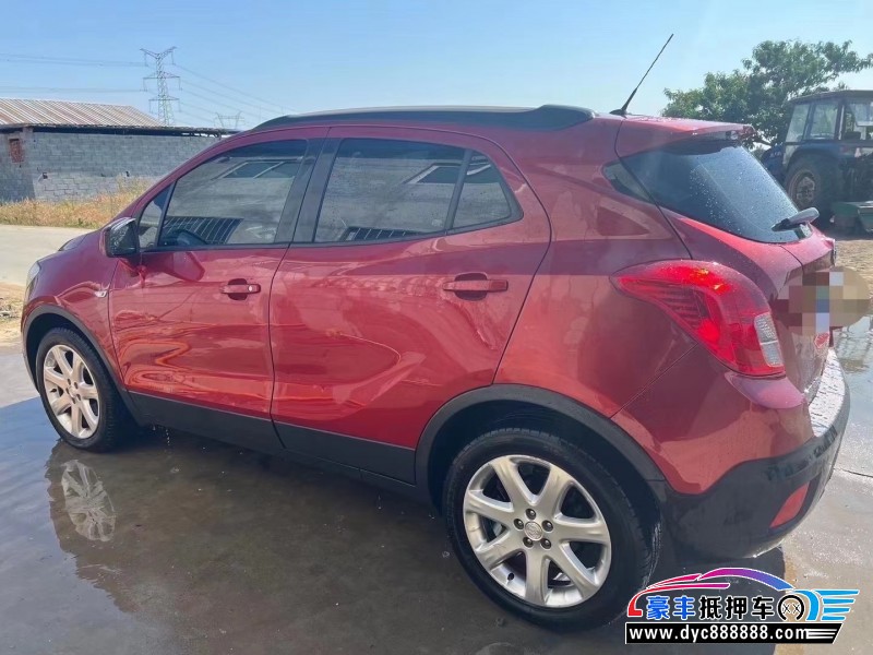 13年别克昂科拉轿车抵押车出售