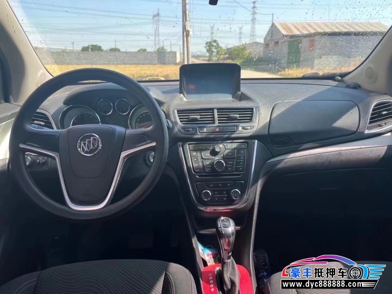 13年别克昂科拉轿车抵押车出售