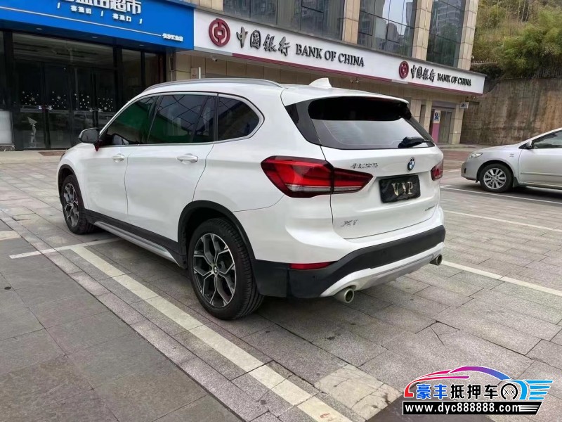 21年宝马X1轿车抵押车出售