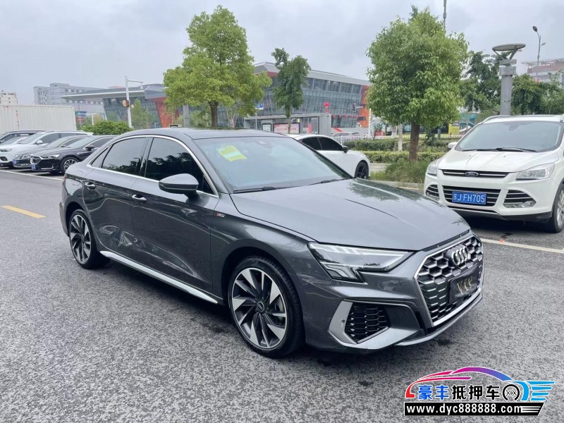 23年奥迪A3轿车抵押车出售