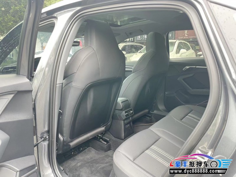 23年奥迪A3轿车抵押车出售