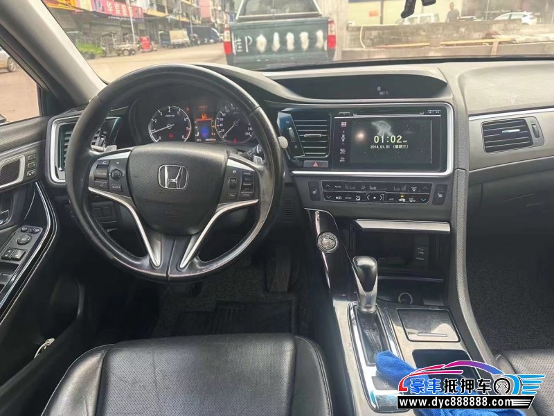 16年本田思铂睿轿车抵押车出售