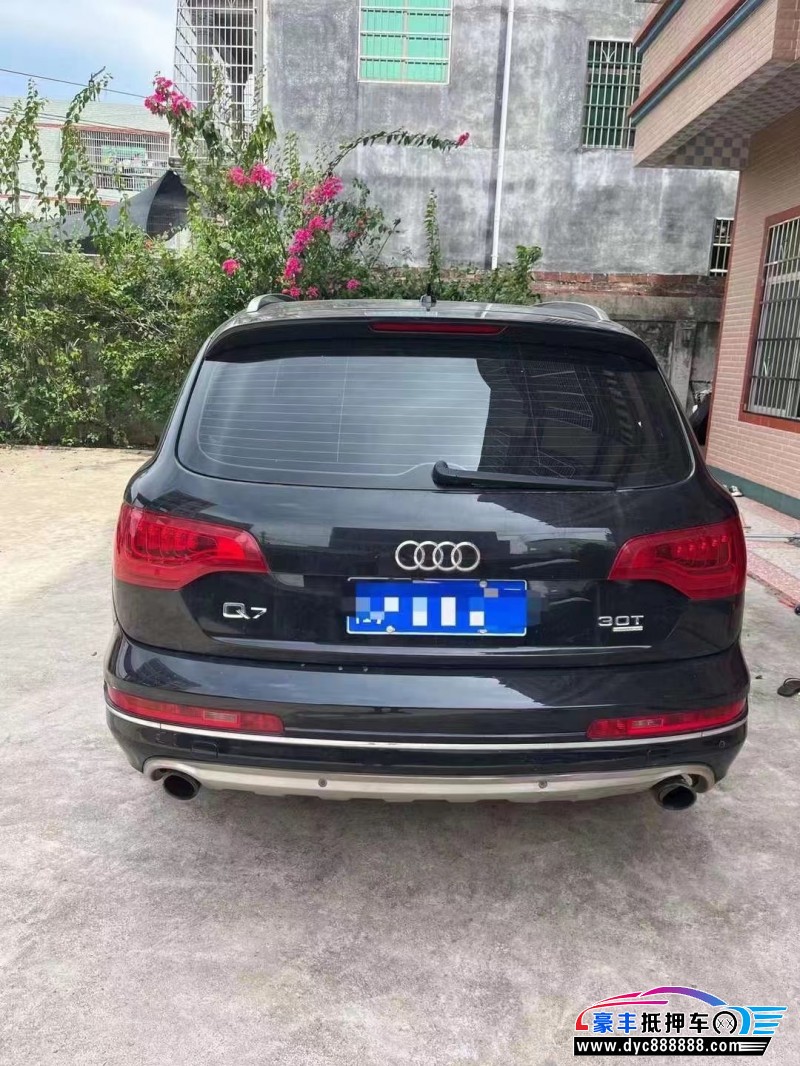 12年奥迪Q7SUV抵押车出售