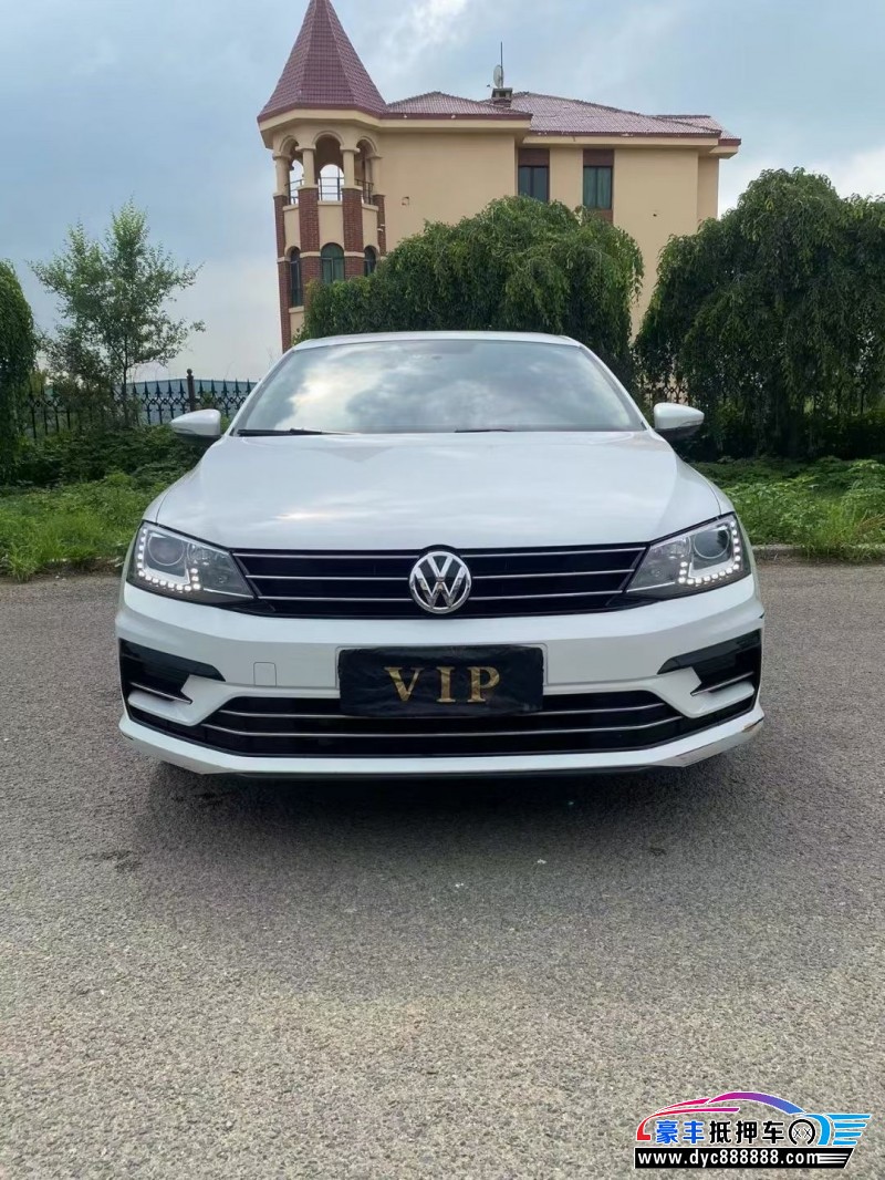 18年大众速腾轿车抵押车出售