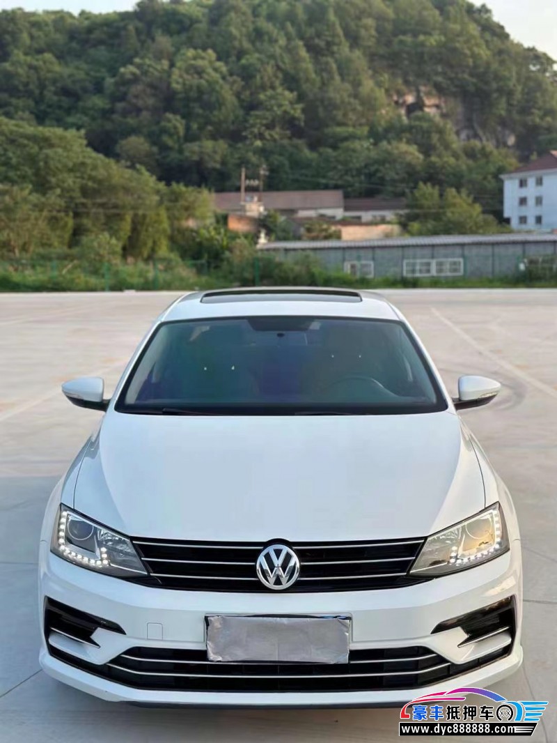 18年大众速腾轿车抵押车出售