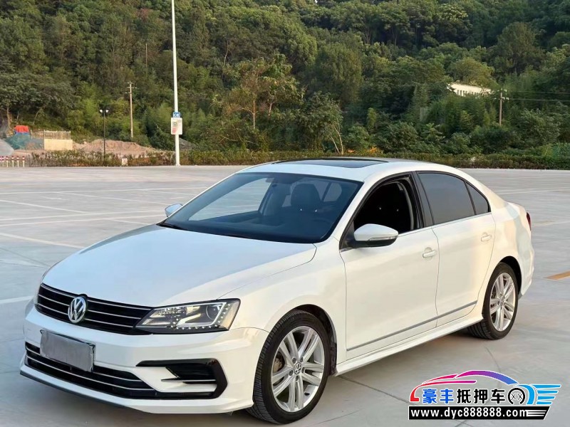 18年大众速腾轿车抵押车出售